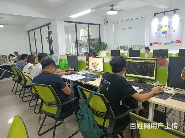 贵港学平面设计培训班地址，多少钱？学多久？ - 图片 2