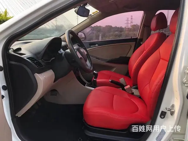 现代 瑞纳 2014款 1.4 手动 TOP 顶级型 - 图片 4