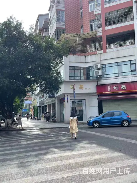 空转!乐至县飞帆路38平美发店转让 - 图片 4