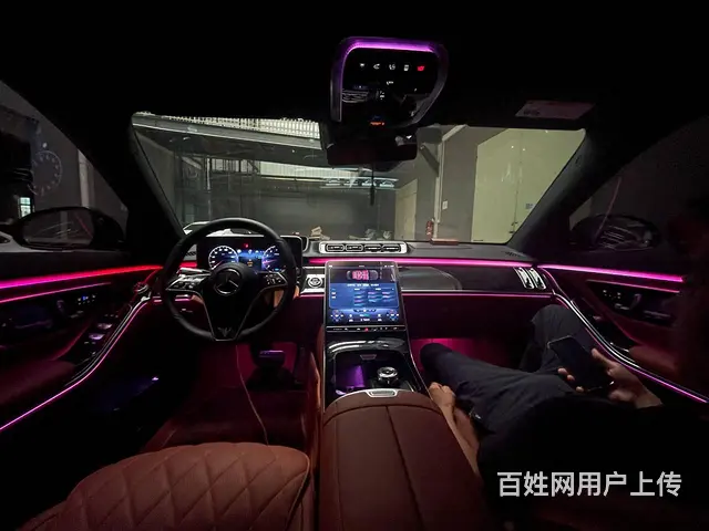 美规奔驰S500升级主动式氛围灯，提升车内氛围 - 图片 3