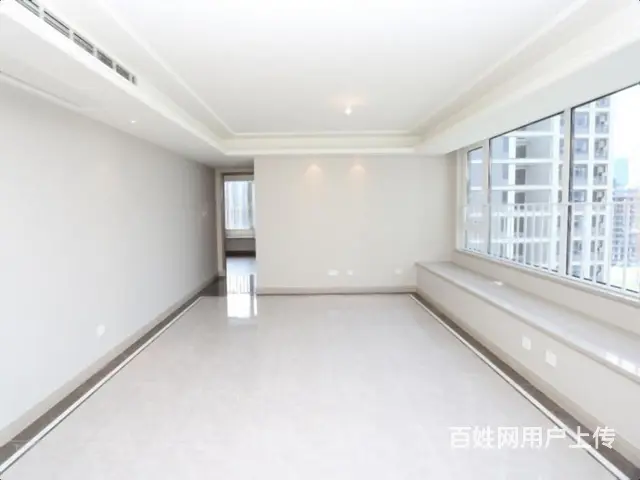 开发区无税多层[1-7层]南125.16平590.00万元 - 图片 1