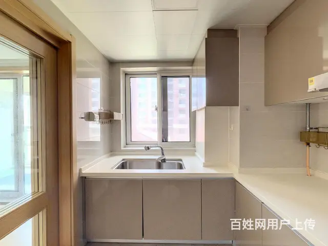 精装修。南北阳台两居室，好楼层 - 图片 5