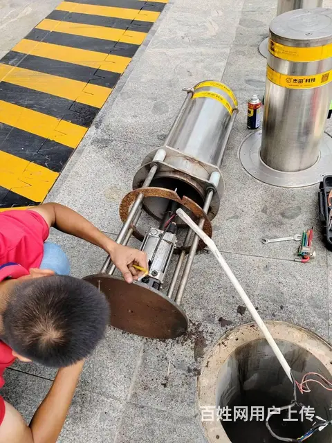 泉州电动升降柱安装维修/液压升降柱/防冲撞路障维修 - 图片 2