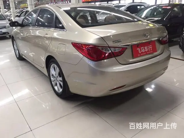 现代 索纳塔 2011款 第八代索纳塔 2.0 手 - 图片 7