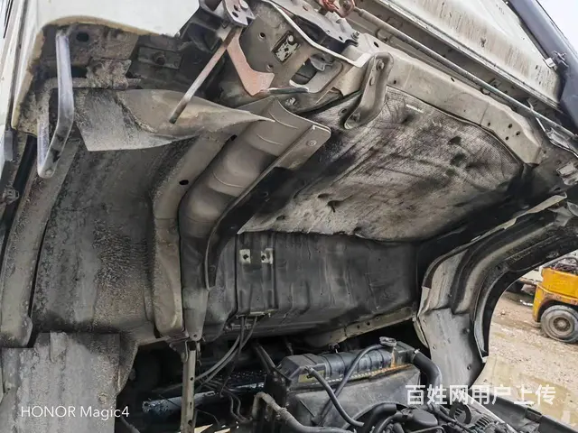出售12年4.2米福田欧马可箱车 车况精品 - 图片 7