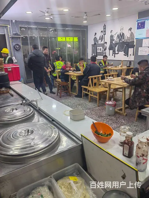 大型社区繁华商圈餐馆转让 - 图片 4