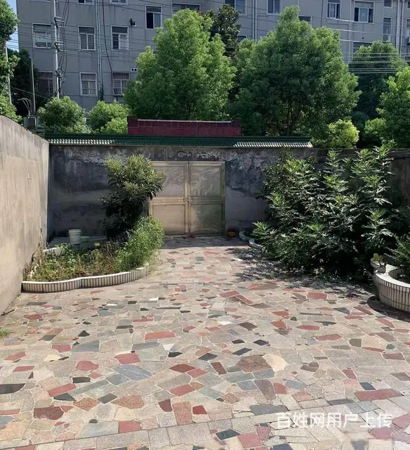 前黄镇 西园新村 70年双拼别墅 朝南150平院子 停车方便 - 图片 10