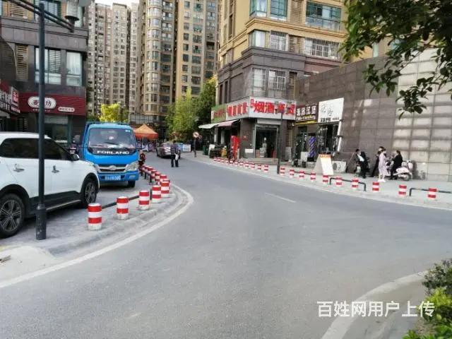 （优帮）经开区习友路御景前城大门口精装成熟旺铺转让行业不限 - 图片 1