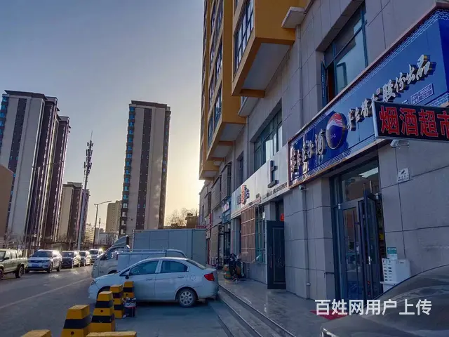 【同城搜铺网免费找店】榆兴苑南门120平空铺转让 - 图片 1