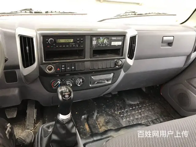 程力国六　前四后四平板运输车价格 小三轴挖机运输车 - 图片 8