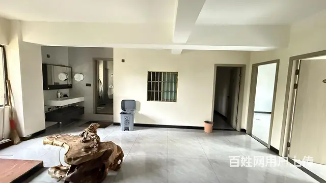 房东直租！高档小区底商155平店铺出租！消费水平高！ - 图片 5