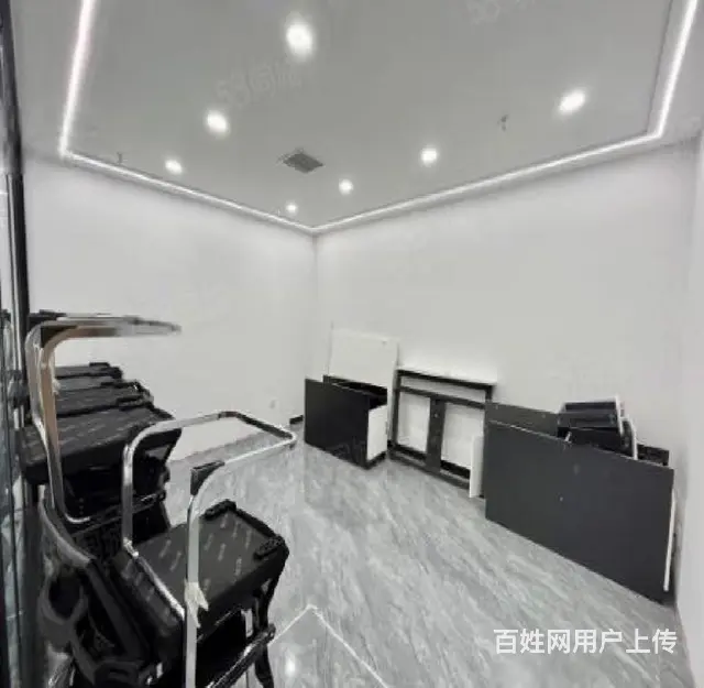 骨折价正大国际CPL180平精装修 正对电梯口 双开门3加1 - 图片 7