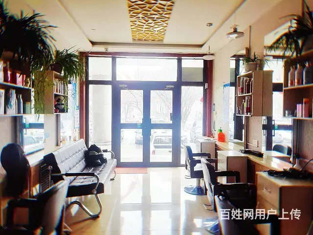 B8931一繁华商业街旺铺低价转让 - 图片 3