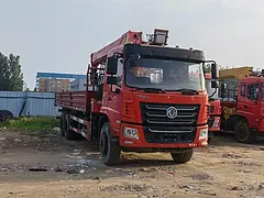 东风后八轮随车吊