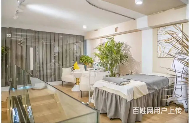 5961（金铺网）名城广场精装修美容院转让或转租 - 图片 1
