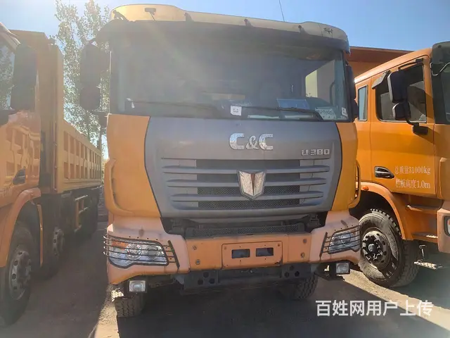 车主急售18年国5排放联合卡车，烧天然气，车厢8米 - 图片 1