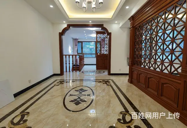 河东宏运凤凰新城一期一楼带院158平+负一层100平三室精装 - 图片 1