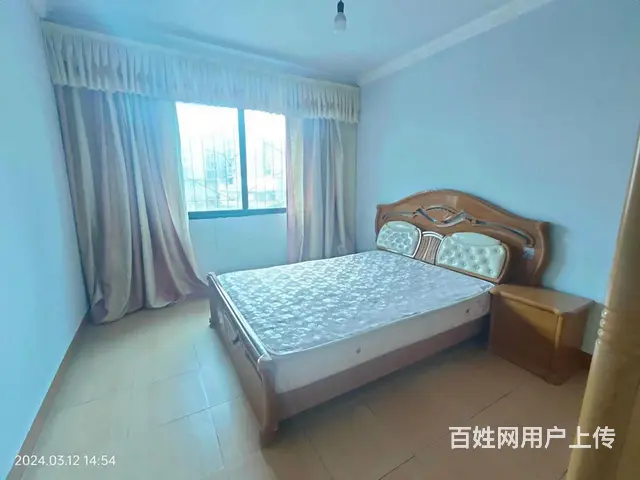 急售洪南路临街两室两厅一卫（可改三室）户型方正彩光好拎包入住 - 图片 1