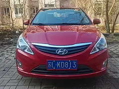 现代 瑞纳 2010款 瑞纳-三厢 1.4 手动 GLS 豪