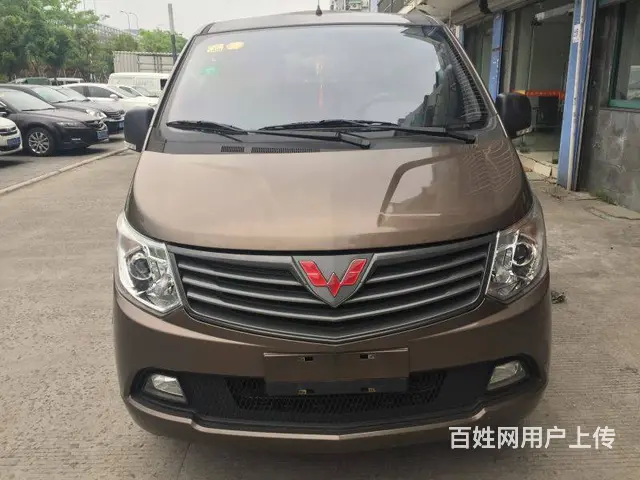 本地个人一手车，车况精品，全车原版，实际公里数5千 - 图片 1