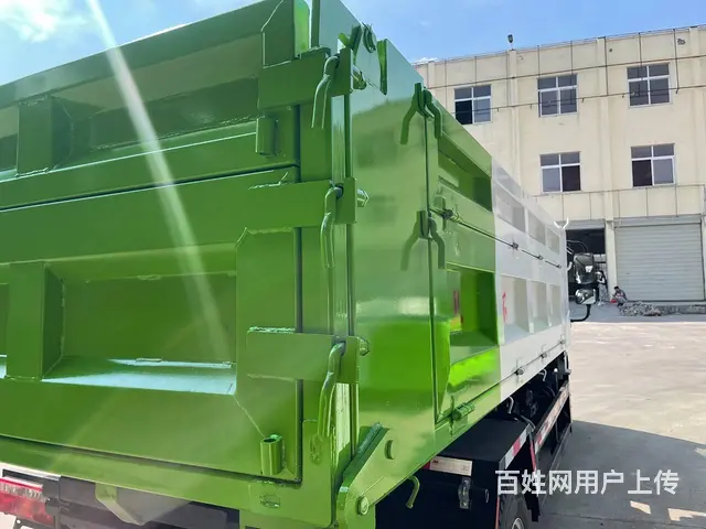 大运翼途国六7方蓝牌勾臂垃圾车，勾拉10吨建筑垃圾 - 图片 3