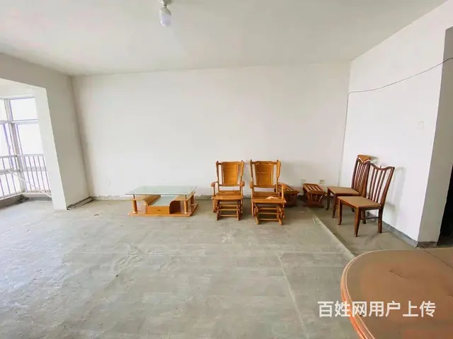南门口 长郡旁 电梯三房两厅两卫 可看江 居家温馨 - 图片 1