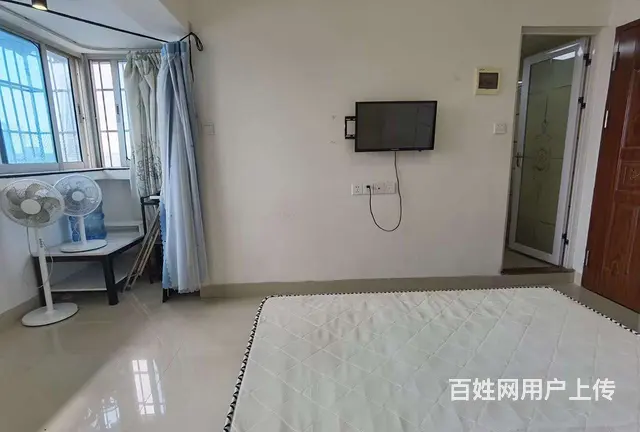 拱北关口迎宾广场电梯精装大公寓出租，租价1600。近关口 - 图片 3
