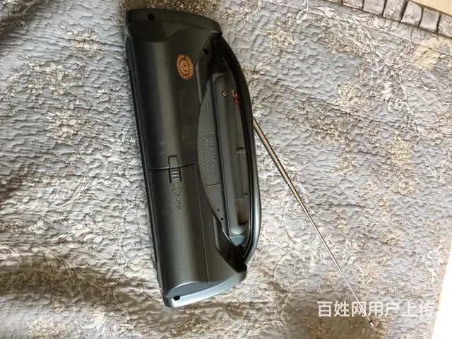 卡式放音机及收音机一台 - 图片 2