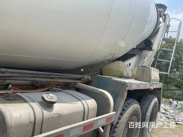 低价出售2020年豪沃轻量化12方搅拌车 车况无敌 - 图片 6