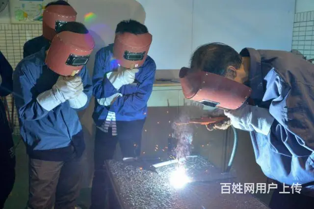 焊工培训，学焊接技术考焊工证就业，学氩弧焊氩电连焊 - 图片 10
