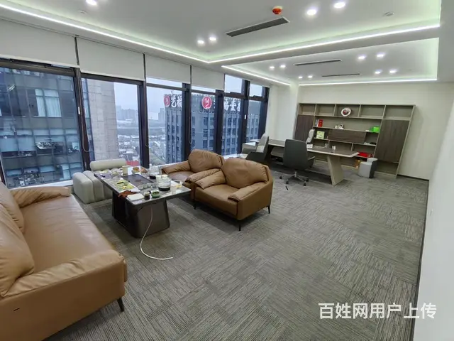 星城中心，地铁口，大小都有，得房率高，拎包办公，精装修带家具 - 图片 12