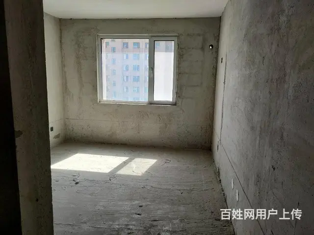 兴宇华府洋房 双证133平110万 - 图片 1