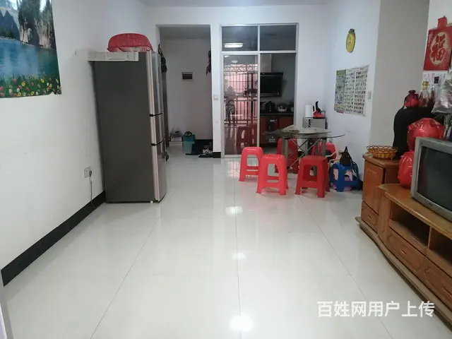 明都社区院子内三楼南向，2室2厅1卫出售35万 - 图片 3