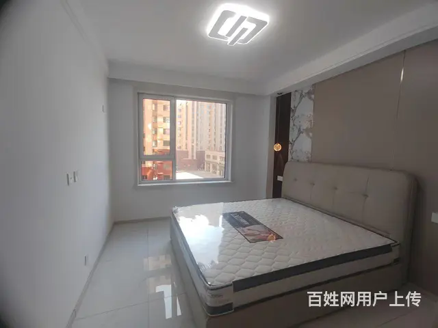 凌河湾御景苑4楼91平两室通厅精装54万 - 图片 7
