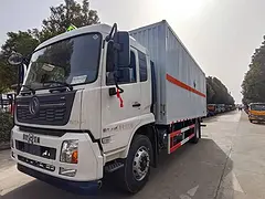 阜阳出售天锦危险品厢式运输车 可拉2类 5类 8类