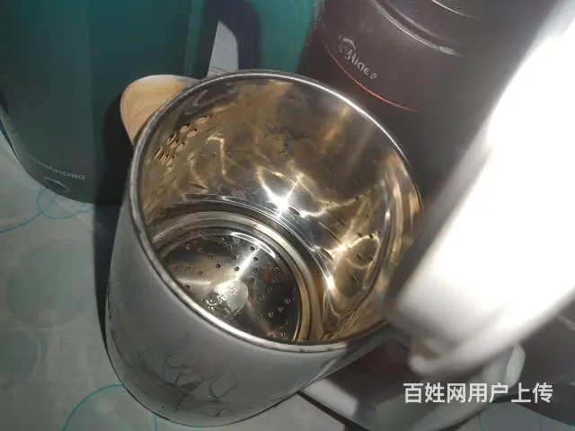 出售:4个电热水壶（坏的） - 图片 4