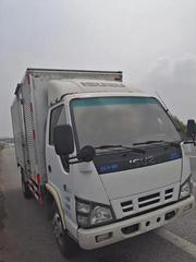 2012年上牌照庆铃④米③厢式货车