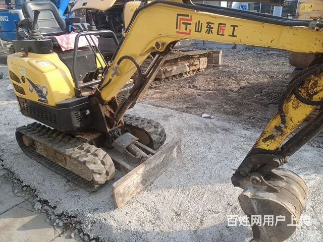 21年合资匠工20微挖便宜卖了3万 - 图片 2