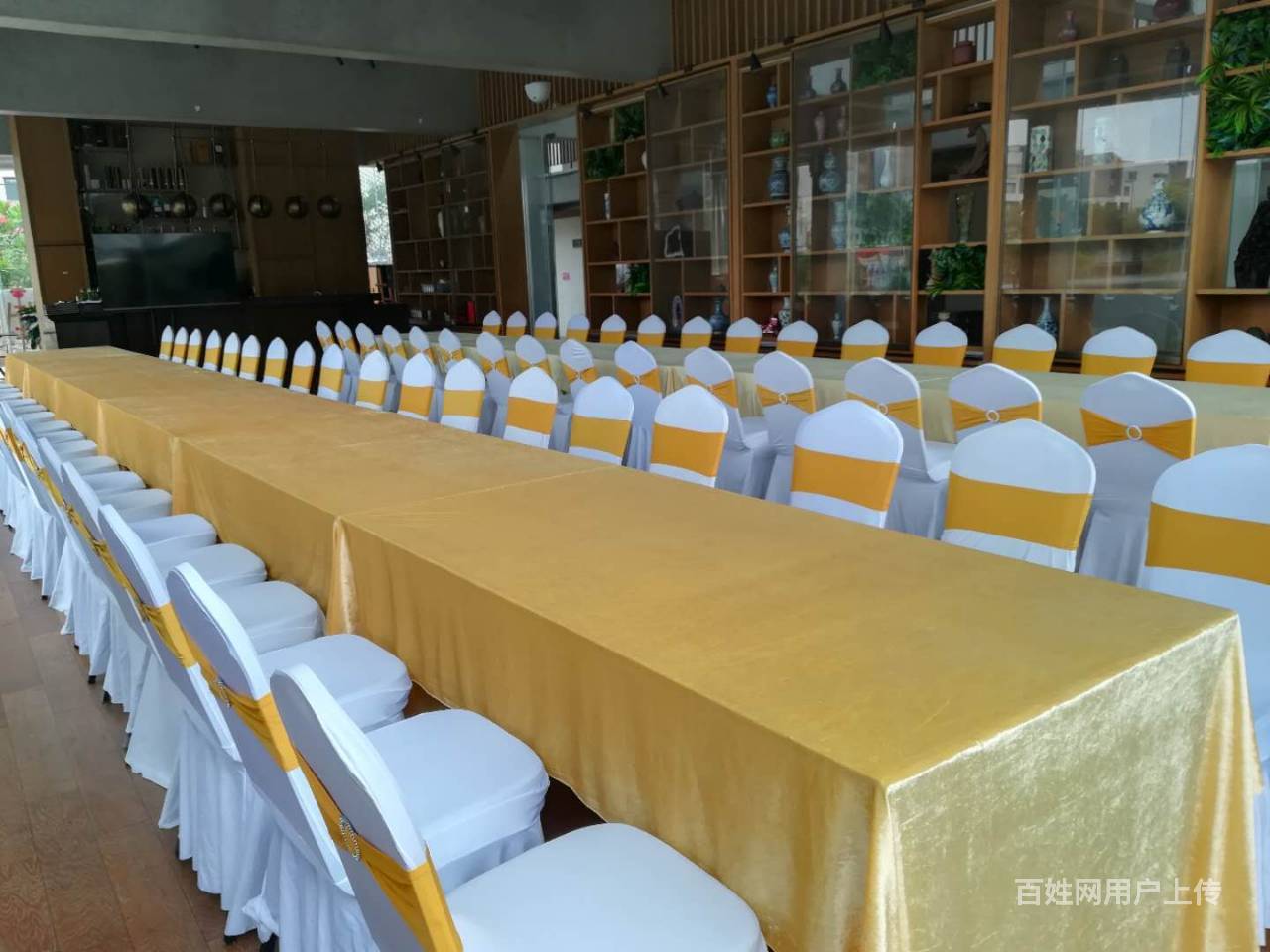 承接婚宴餐台椅户外婚礼方皮凳顺德婚礼桌椅出租