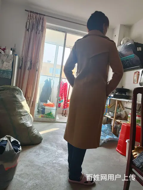 时代买的羊绒大衣，就穿两次不喜欢了 - 图片 1