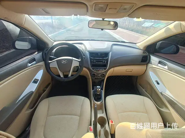 现代 瑞纳 2010款 瑞纳-三厢 1.4 手动 GLS 豪 - 图片 8