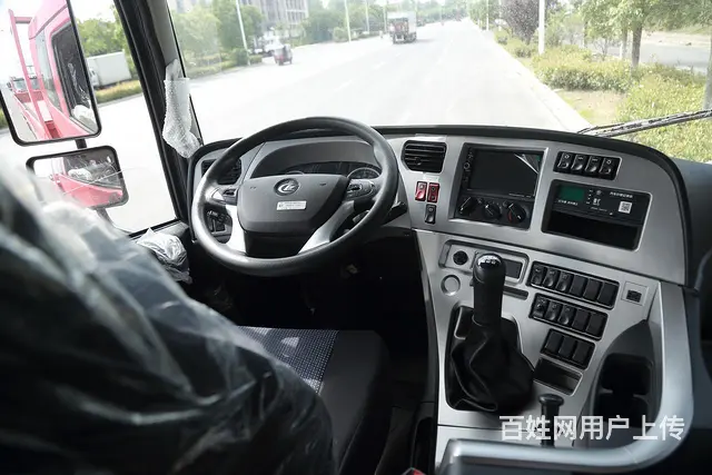 程力牌东风前四后四九米六载货车 报价多少 - 图片 2