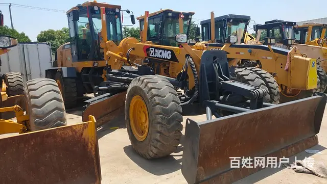 淄博地区二手平地机市场 转让徐工GR180平地机 - 图片 1