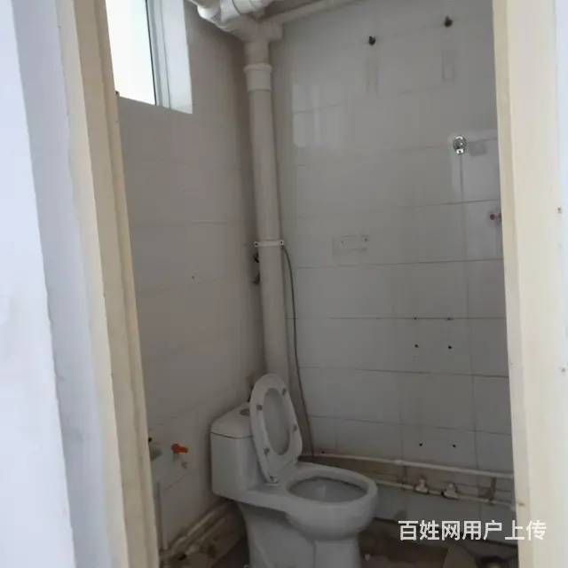 二楼  双气  二室一厅  月租600 - 图片 6
