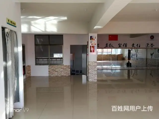 出租中兴小学门市房 - 图片
