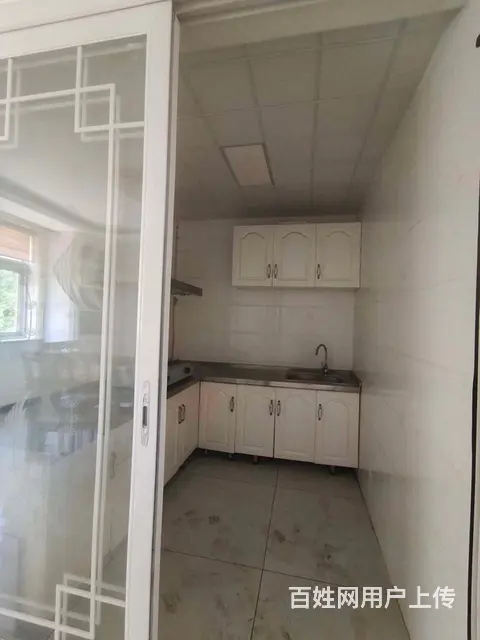 达活泉十二中 鸿溪书香园 低楼层 双阳卧三居室，带车库，老证 - 图片 4