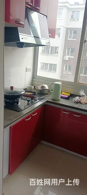 盛世龙城4楼45平一室一厅.装修包网物业.床，冰箱，洗衣机， - 图片 2