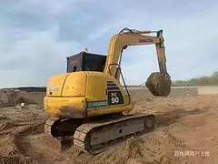 玉溪 转让二手小松70-8挖掘机整车滴油不漏性能好