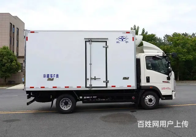重汽豪沃小金牛4.2米冷藏车 C照可开全国送可分期 - 图片 7