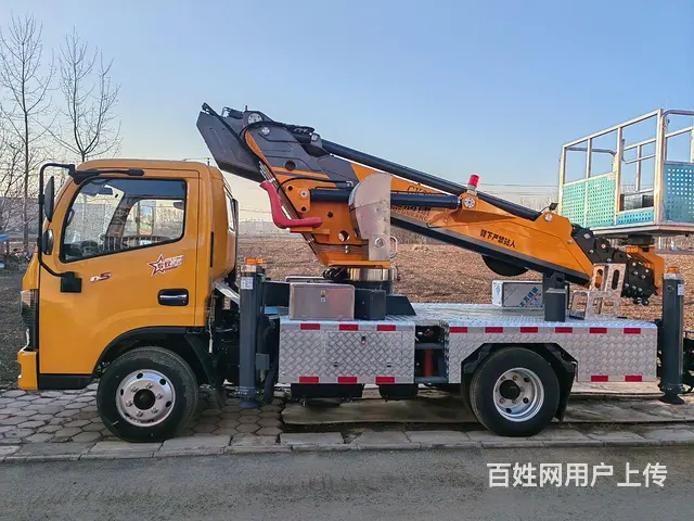 高空车微型挖掘机出租 - 图片 1